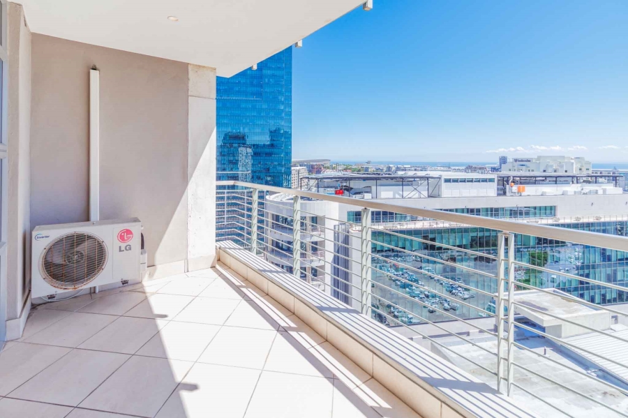 2 Bedroom Property for Sale in Foreshore Western Cape